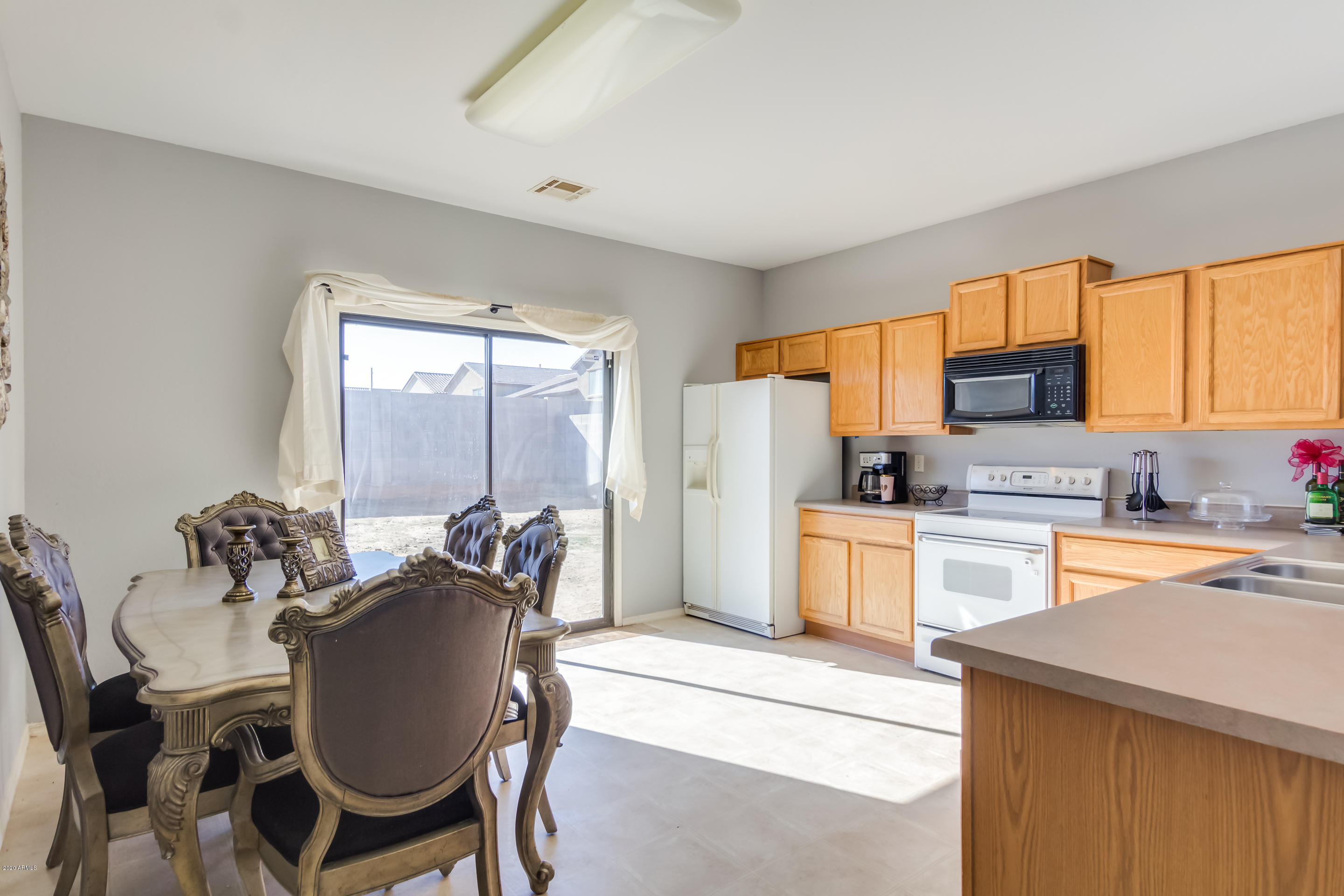 1117 West Fremont Rd. Phoenix, AZ 85041 - Photo 9 of 30 09-Fremont