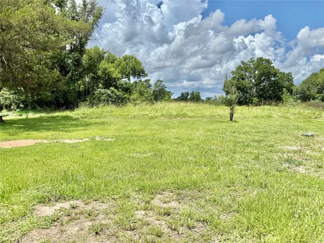 $1,800 | 16981 Highway 146, Liberty, TX 77575