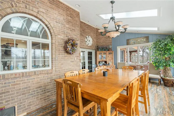 $1,800,000 | 1181 Highway 60, Poplar Bluff, MO 63901