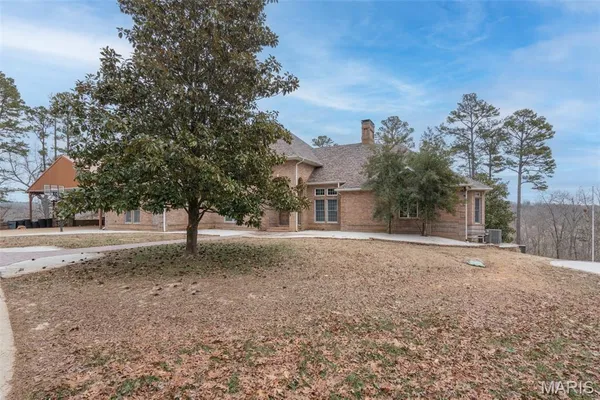 $1,800,000 | 1181 Highway 60, Poplar Bluff, MO 63901