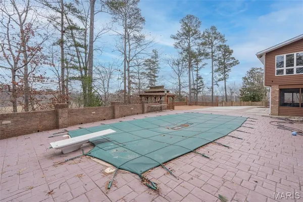 $1,800,000 | 1181 Highway 60, Poplar Bluff, MO 63901