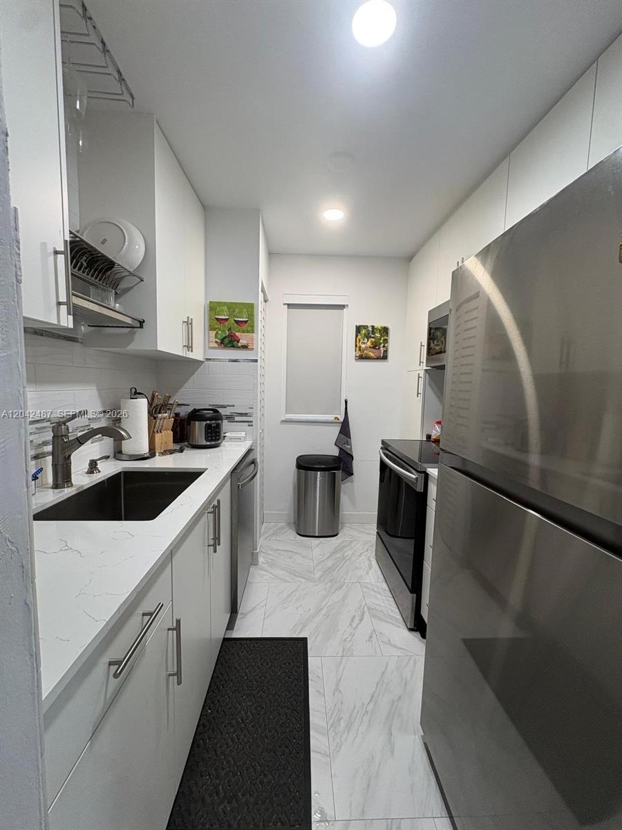 15560 Southwest 80th Street, Unit K205 Miami, FL 33193 - Photo 6 of 11
