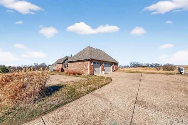 $1,490,000 | 2662 Highway 79, Elsberry, MO 63343