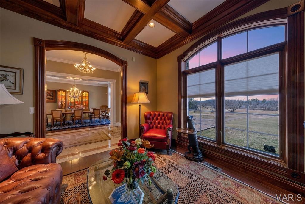 2662 Highway 79 Elsberry, MO 63343 - Photo 22 of 98