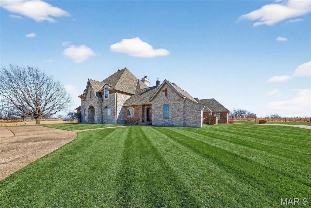 2662 Highway 79 Elsberry, MO 63343 - Photo 3 of 98