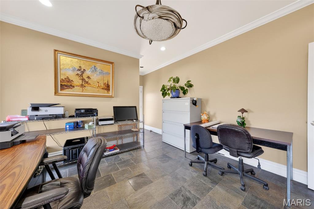 2662 Highway 79 Elsberry, MO 63343 - Photo 49 of 98