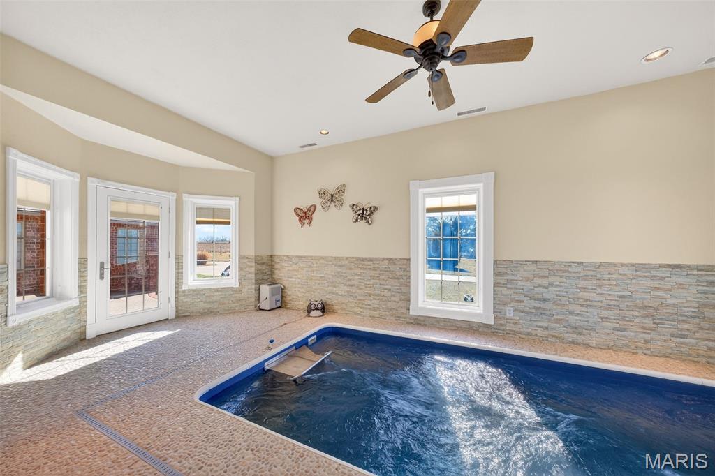 2662 Highway 79 Elsberry, MO 63343 - Photo 68 of 98