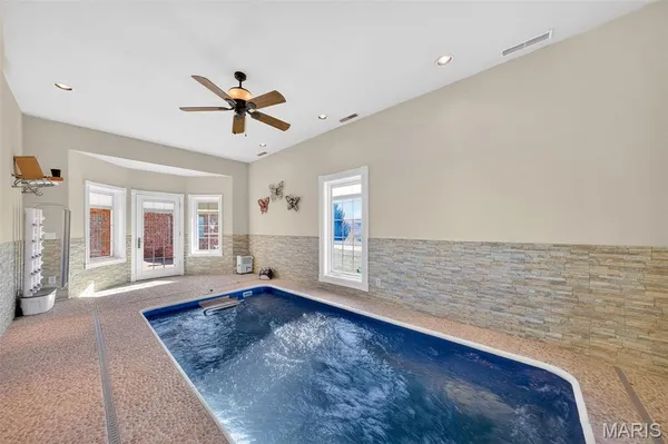 $1,490,000 | 2662 Highway 79, Elsberry, MO 63343