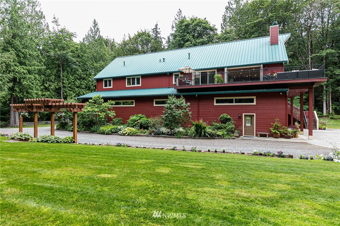 28725 Northeast Tolt Hill Road Carnation, WA 98014 - Photo 2 of 23 Gallery Image 2