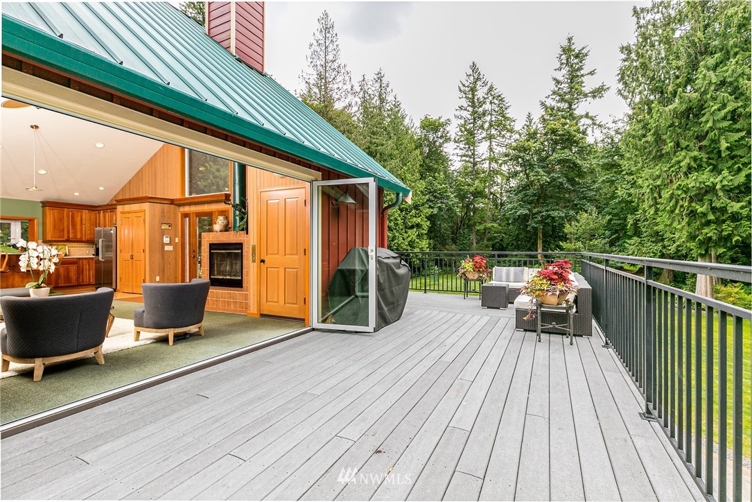 28725 Northeast Tolt Hill Road Carnation, WA 98014 - Photo 6 of 23 Gallery Image 6