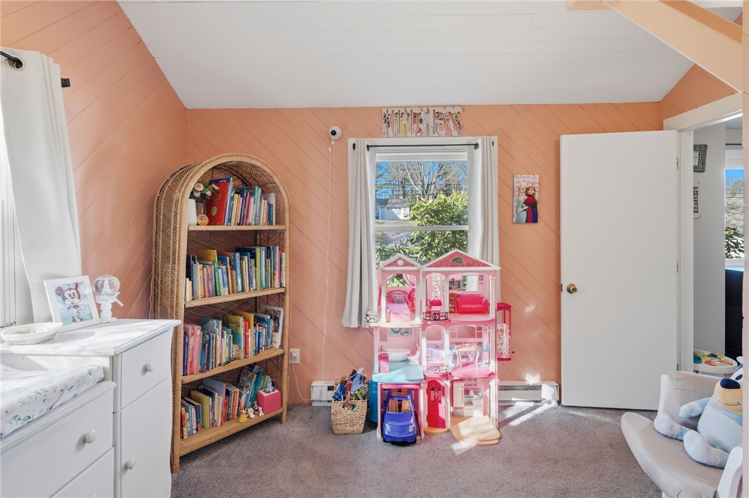 25 Pine Swamp Road Cumberland, RI 02895 - Photo 14 of 40 Unit 1