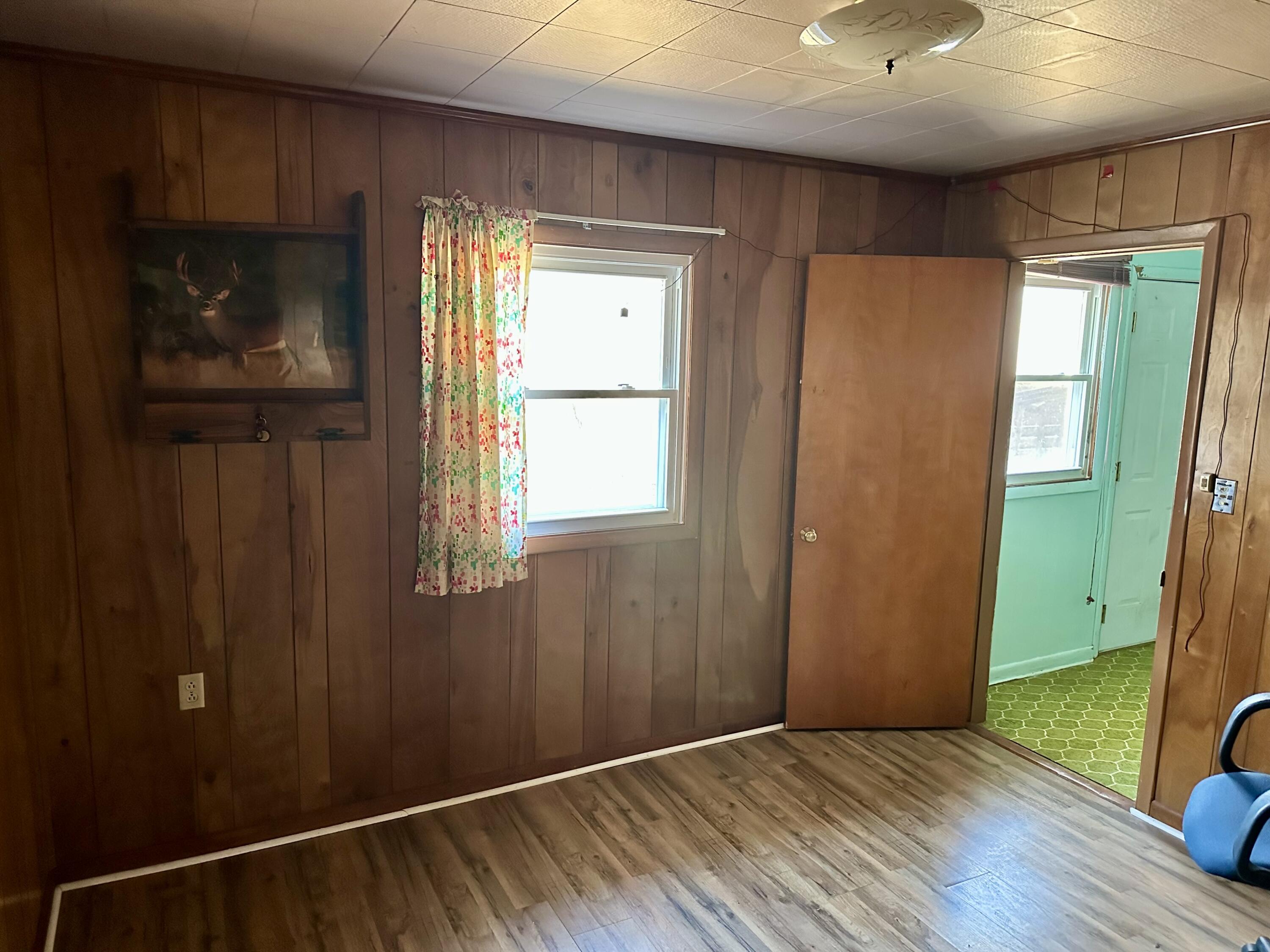 685 Puckett Road Irvine, KY 40336 - Photo 22 of 35 Bedroom!
