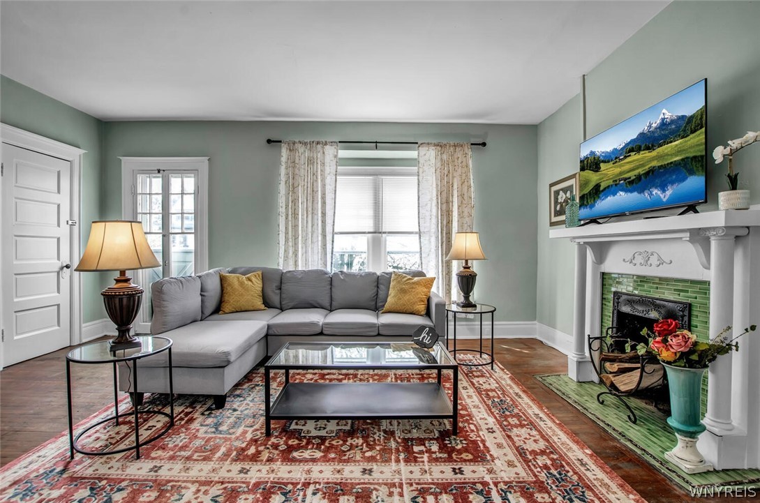 63 Granger Place Buffalo, NY 14222 - Photo 23 of 42 Upper LR