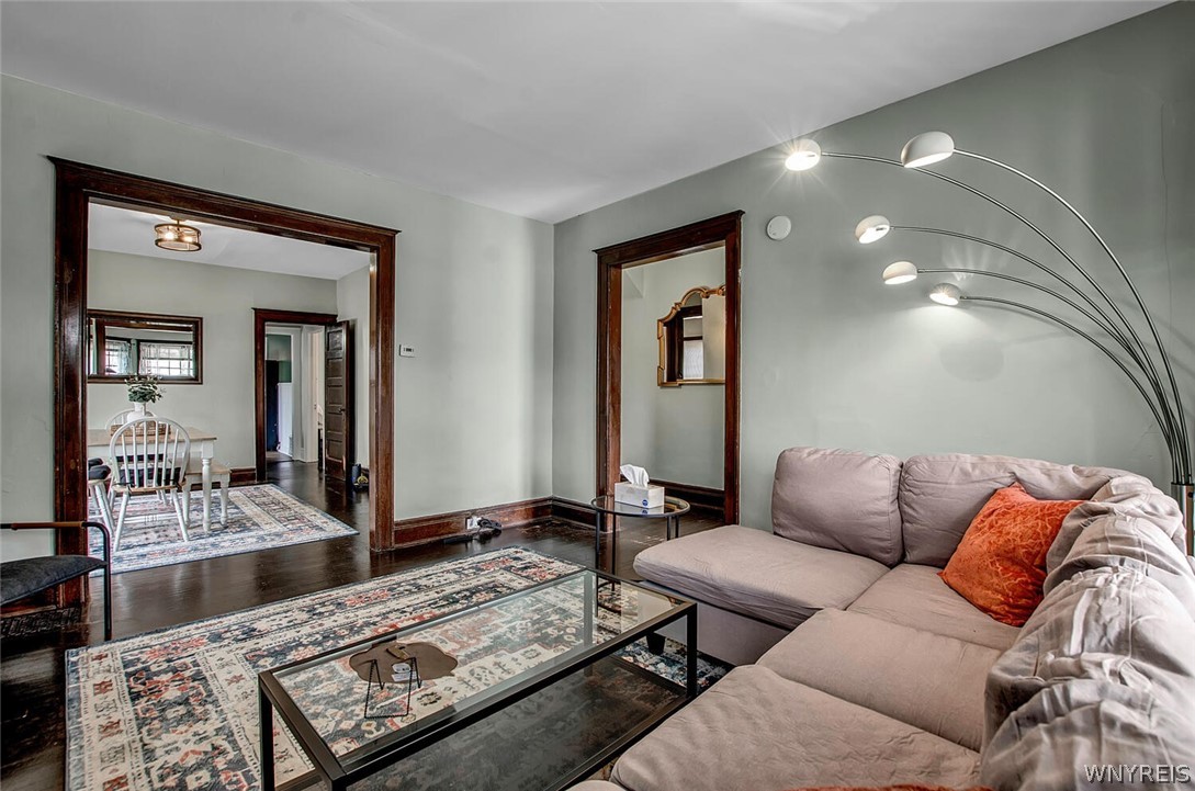 63 Granger Place Buffalo, NY 14222 - Photo 7 of 42 Lower LR