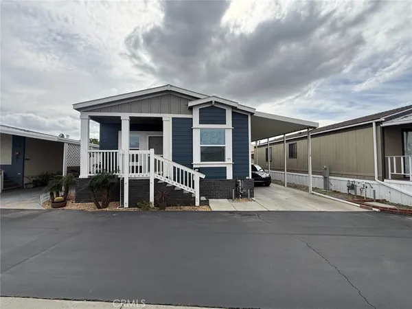 $179,900 | 1540 East Trenton Avenue, Unit 95, Orange, CA 92867
