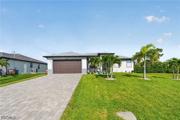 $419,000 | 228 Southwest 31st Place, Cape Coral, FL 33991