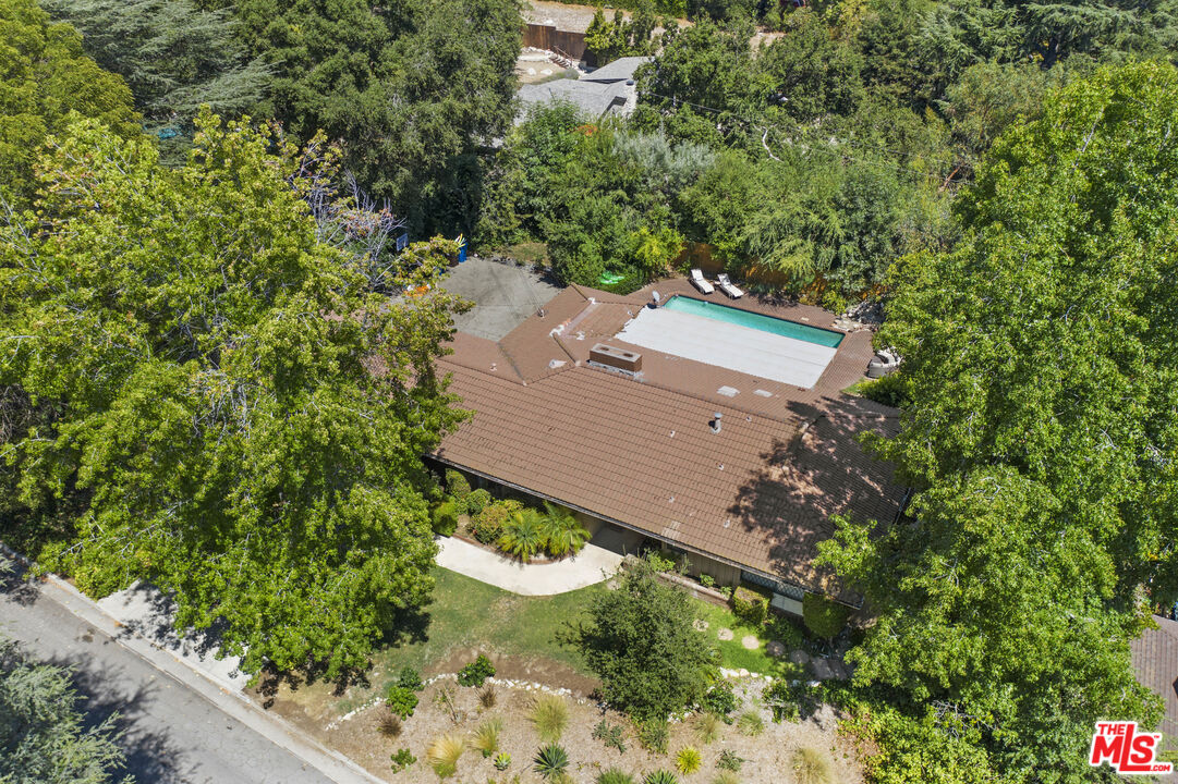 4818 Matley Road La Canada Flintridge, CA 91011 - Photo 38 of 44