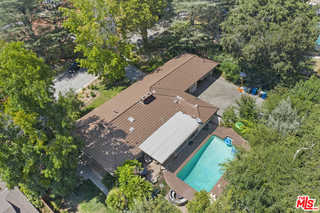 4818 Matley Road La Canada Flintridge, CA 91011 - Photo 42 of 44