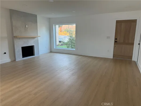 $3,300 | 10172 Fallsvale Lane, Riverside, CA 92503