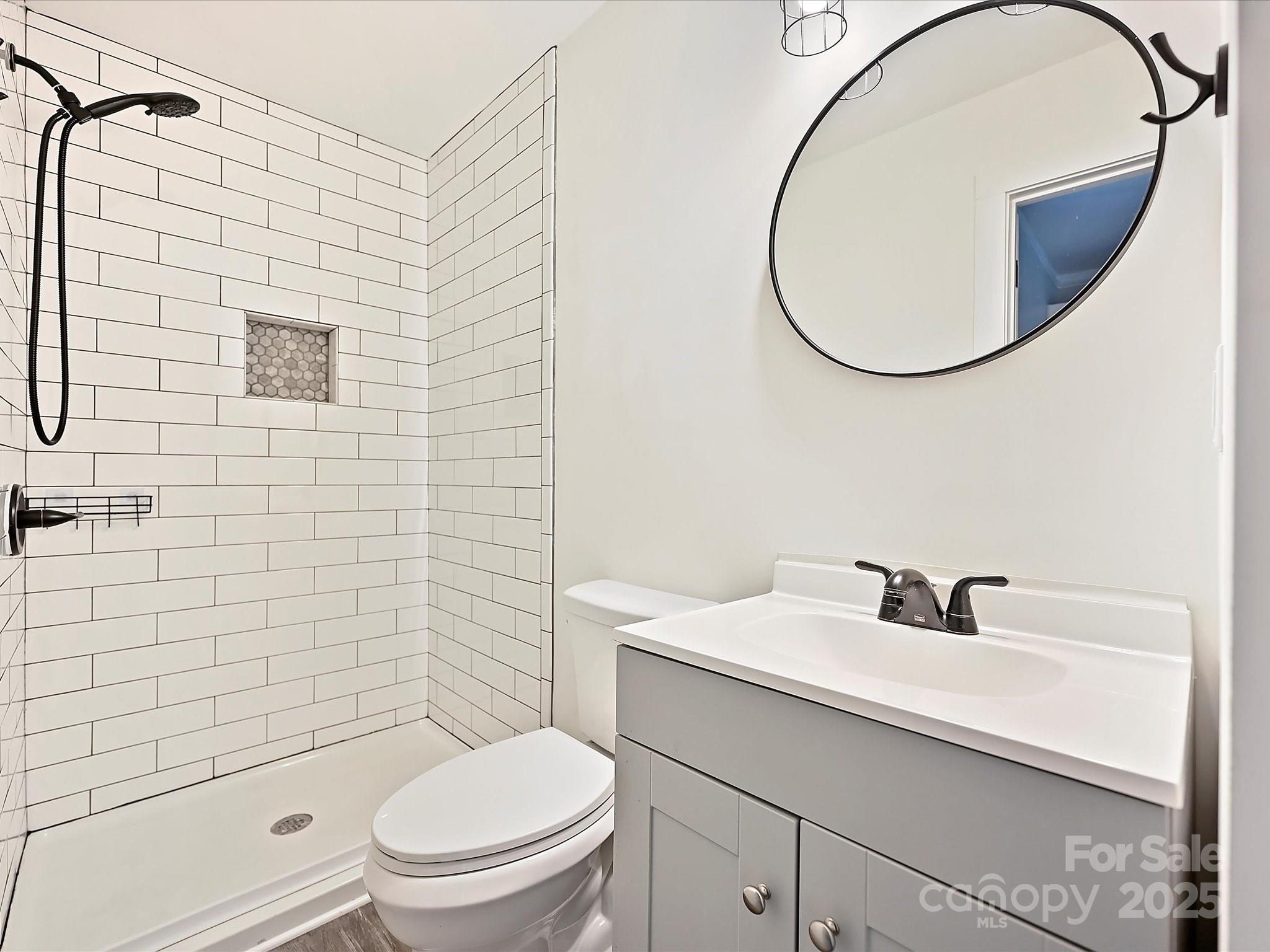 227 Queens Road Gastonia, NC 28052 - Photo 18 of 26 Gallery Image 18