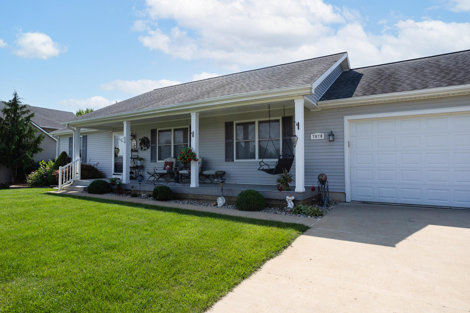 7970 Wadding Drive Onsted, MI 49265 - Photo 5 of 50 0N0A7661-Edit