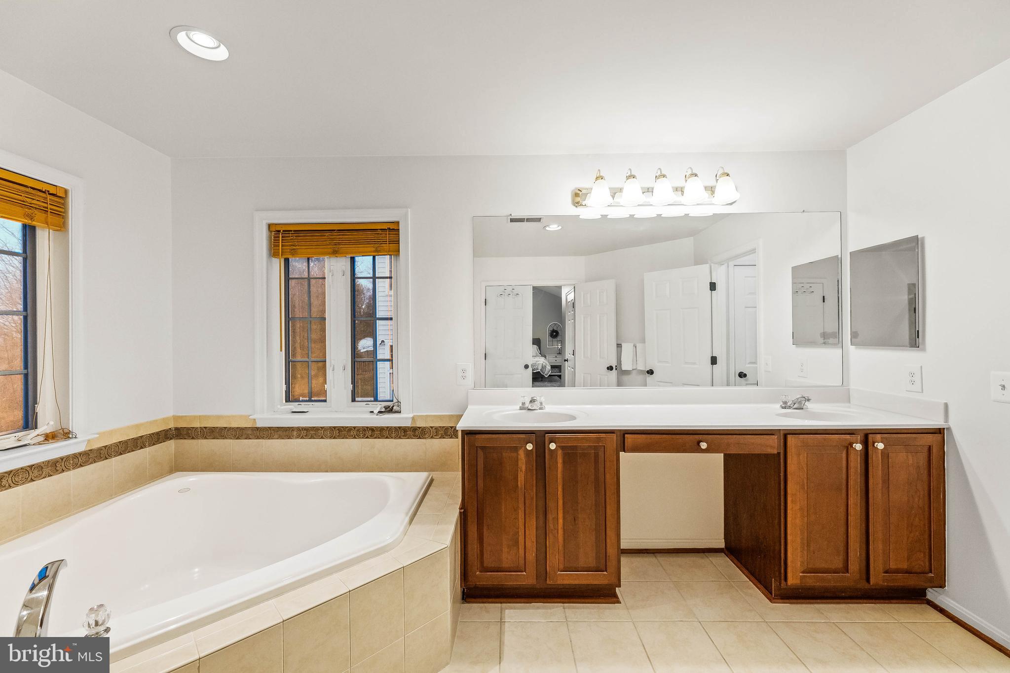 1515 Rising Ridge Road Mount Airy, MD 21771 - Photo 19 of 41 Gallery Image 19