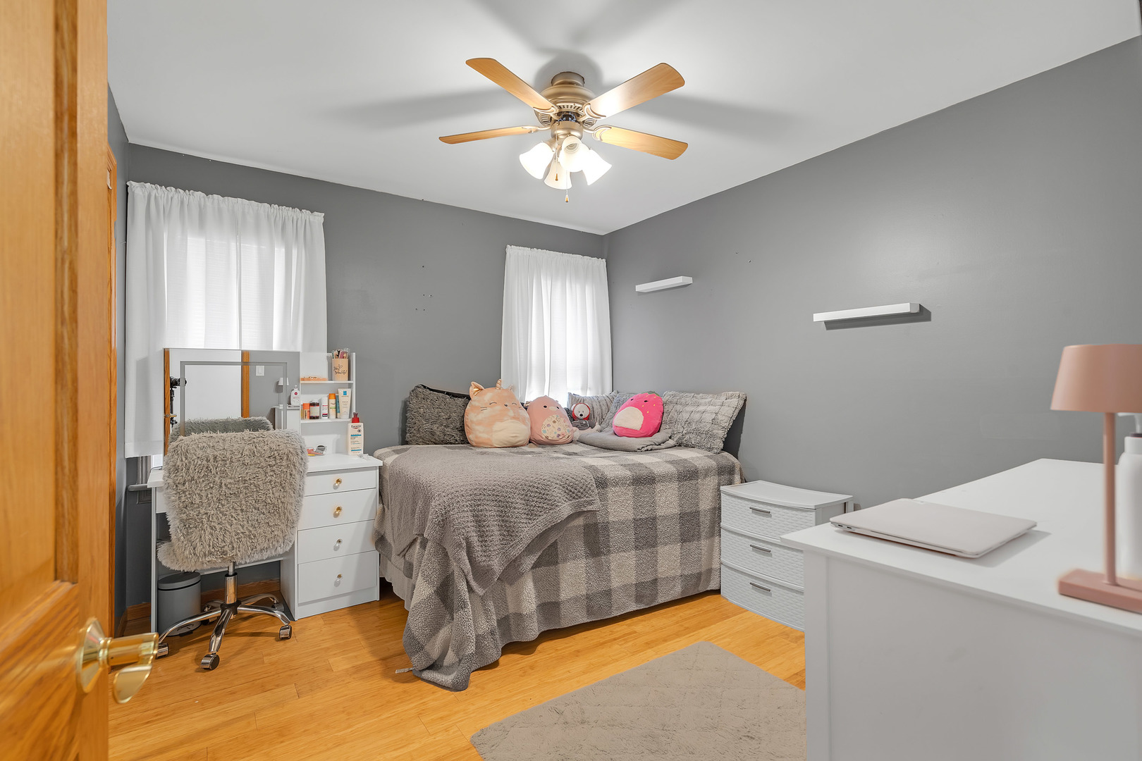 5824 108th Place Chicago Ridge, IL 60415 - Photo 8 of 21 Gallery Image 8