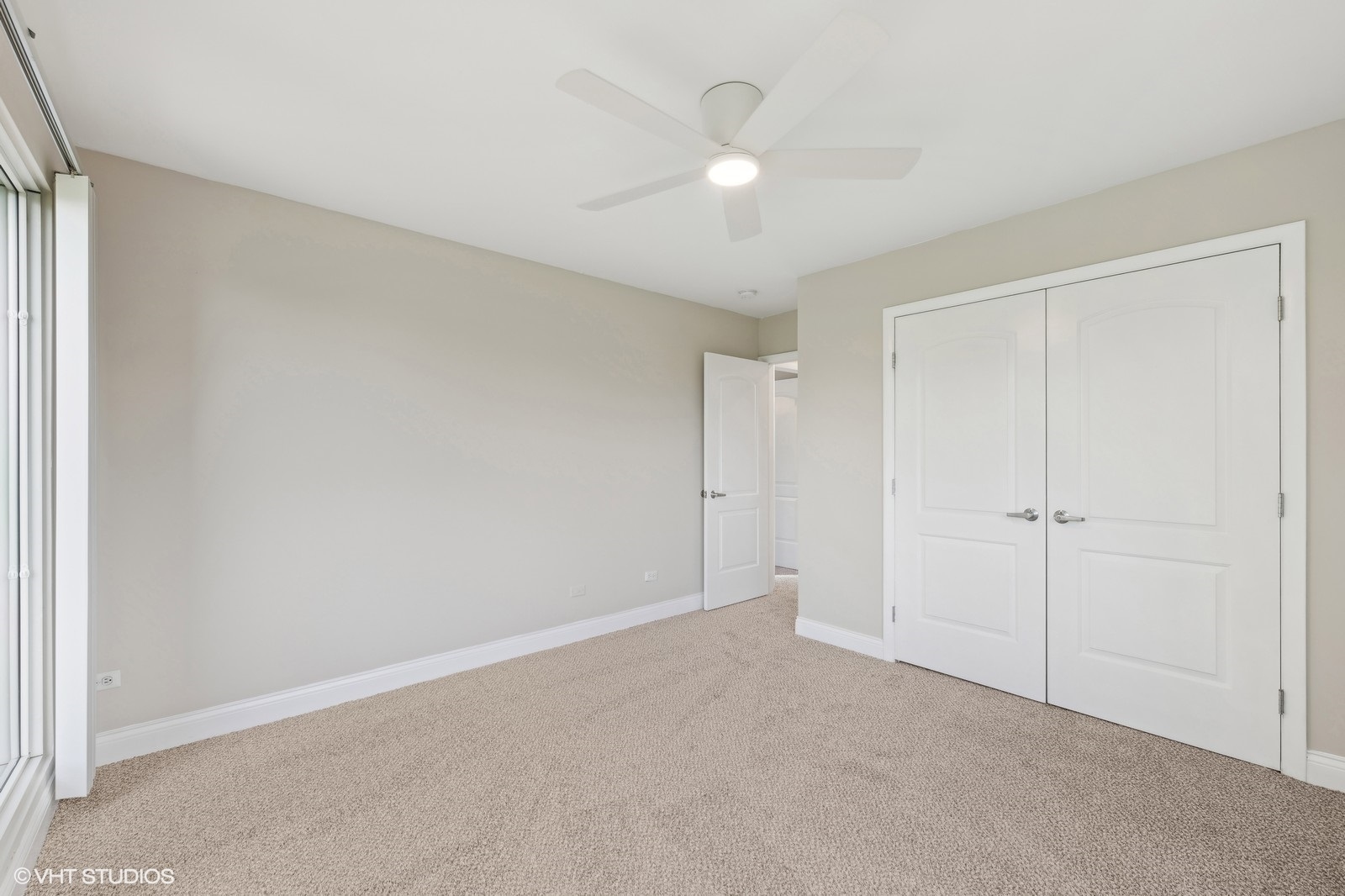388 Milford Road Deerfield, IL 60015 - Photo 27 of 37 a view of an empty room