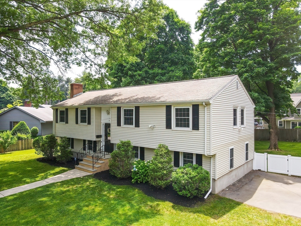 3 Sumner Street Canton, MA 02021 - Photo 6 of 42 Gallery Image 6