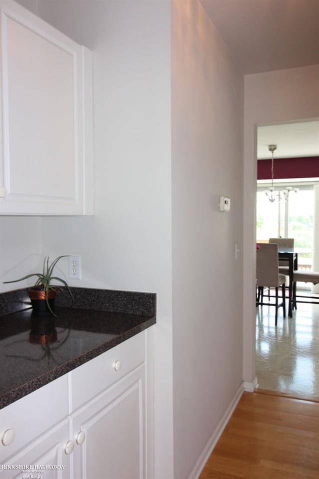 70692 Hillside Court Romeo, MI 48065 - Photo 12 of 37 Butlers Pantry