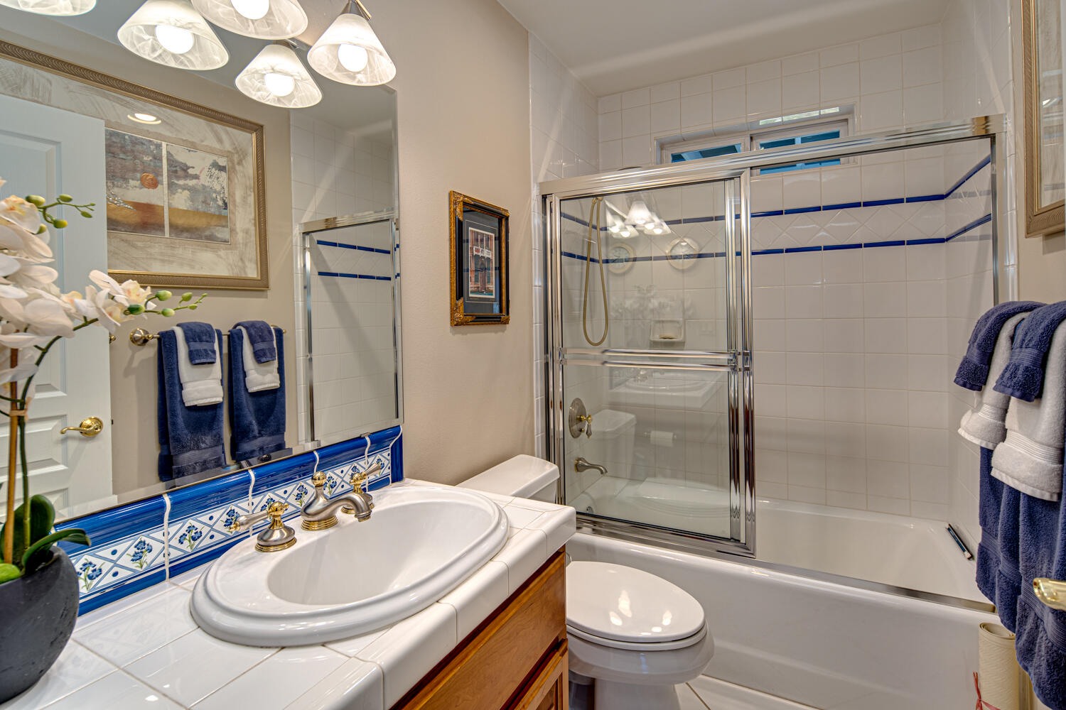 66250 Gerking Market Road Bend, OR 97703 - Photo 32 of 86 a bathroom with a sink toilet and shower