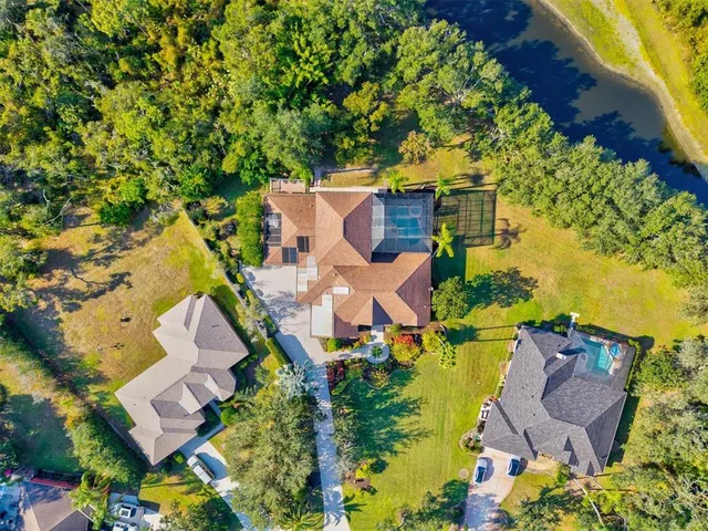 $1,275,000 | 13609 18th Place East, Bradenton, FL 34212