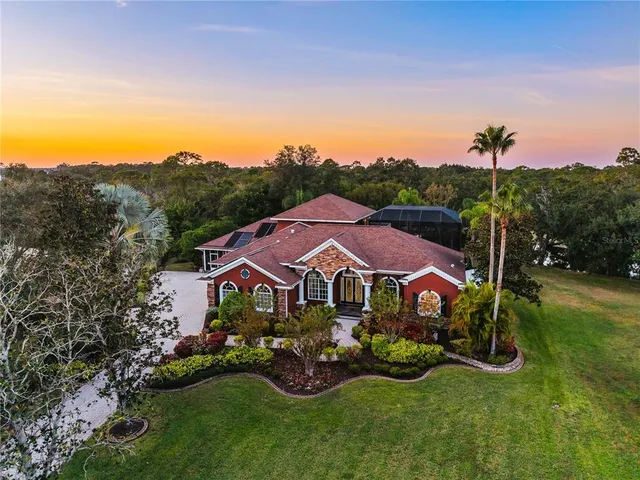 $1,275,000 | 13609 18th Place East, Bradenton, FL 34212