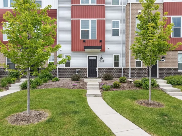 $439,000 | 4138 Irving Road, Aurora, IL 60504