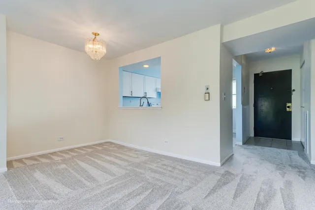 $165,000 | 450 North Main Street, Unit S307A, Wauconda, IL 60084