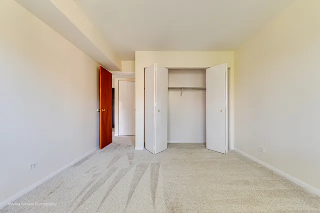 $165,000 | 450 North Main Street, Unit S307A, Wauconda, IL 60084