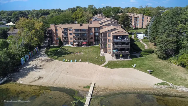 $165,000 | 450 North Main Street, Unit S307A, Wauconda, IL 60084