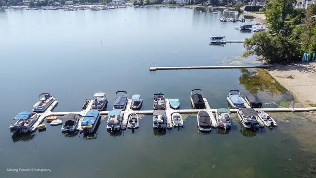 $165,000 | 450 North Main Street, Unit S307A, Wauconda, IL 60084