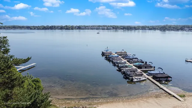 $165,000 | 450 North Main Street, Unit S307A, Wauconda, IL 60084