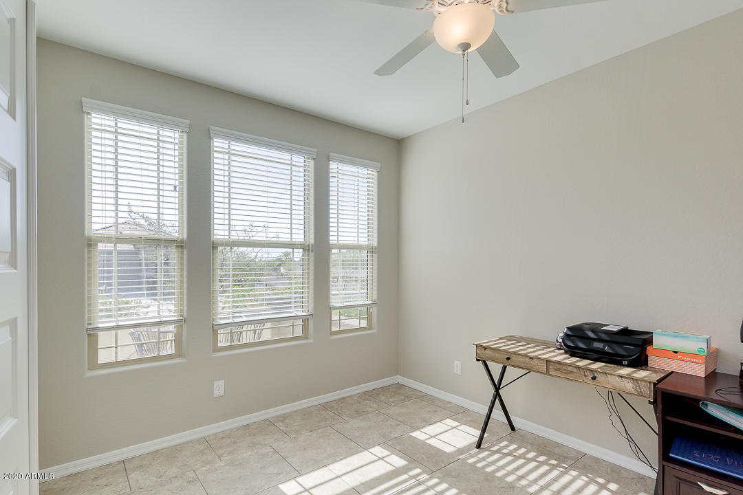 17736 West Sandy Road Goodyear, AZ 85338 - Photo 9 of 29 Den/Office