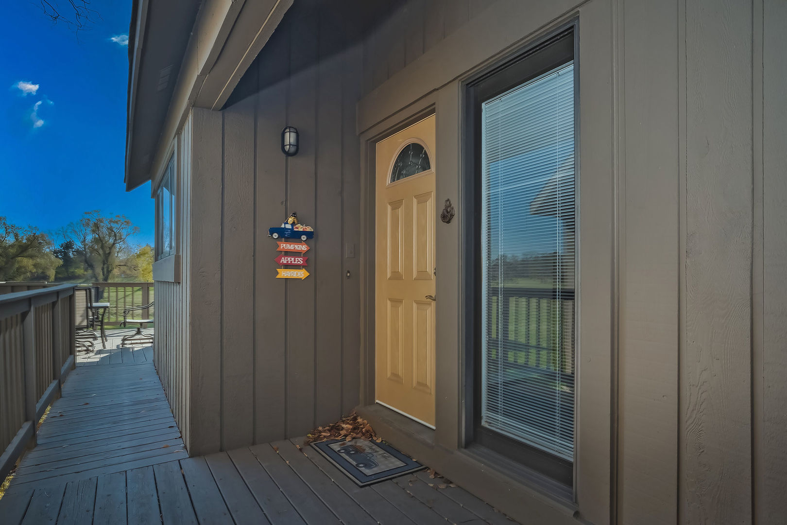 4231 White Ash Road Crystal Lake, IL 60014 - Photo 2 of 46 Gallery Image 2