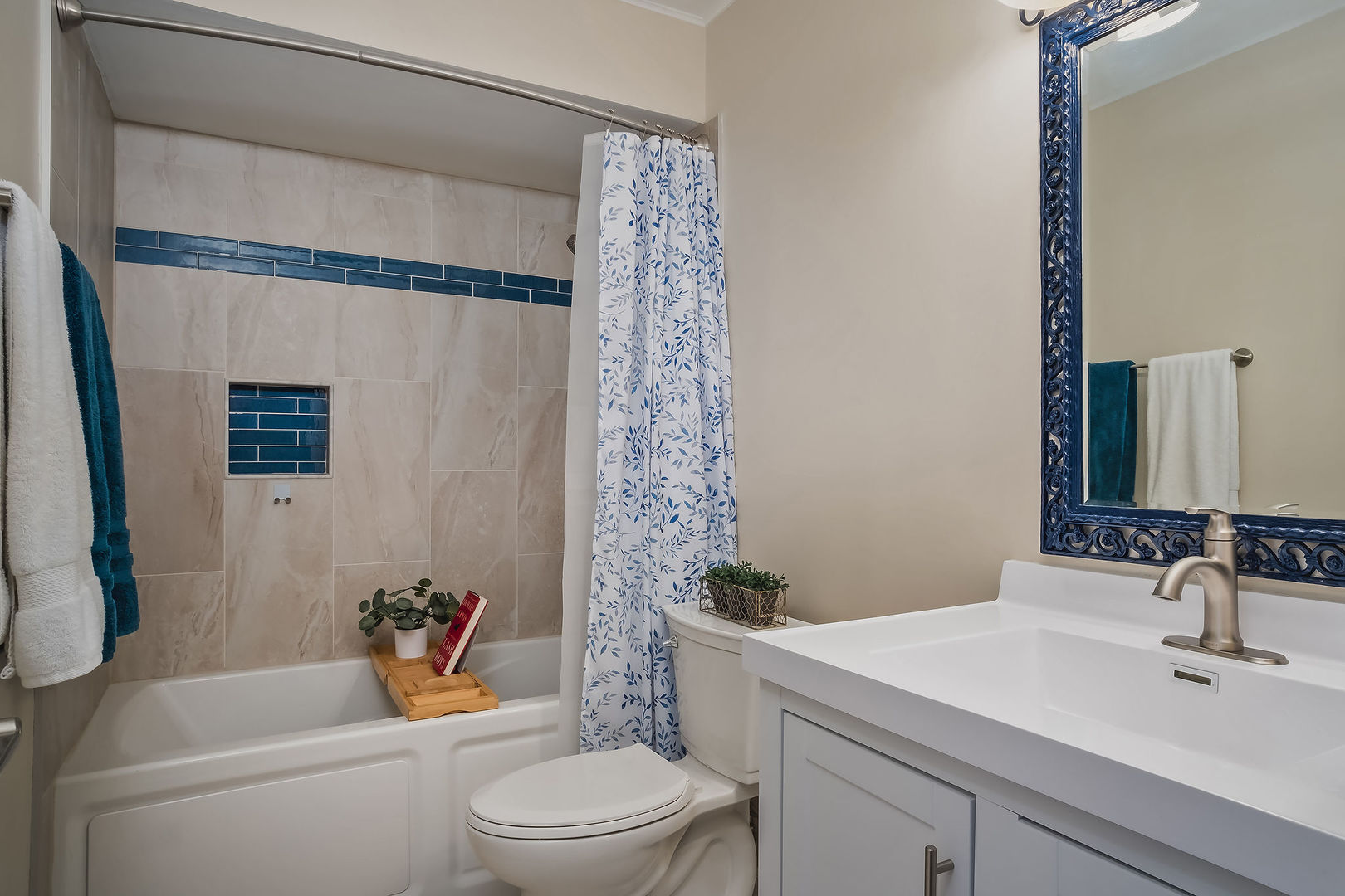 4231 White Ash Road Crystal Lake, IL 60014 - Photo 22 of 46 Gallery Image 22