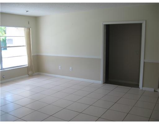 22694 Southwest 54th Way Boca Raton, FL 33433 - Photo 2 of 10 Additional Photo