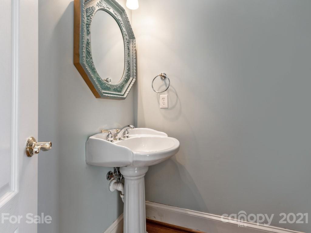 8708 Wingard Road, Unit L87 Waxhaw, NC 28173 - Photo 16 of 39 Gallery Image 16