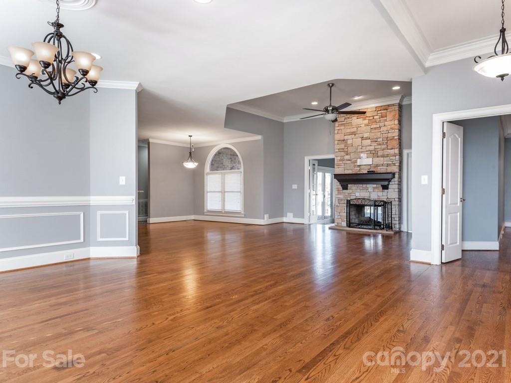 8708 Wingard Road, Unit L87 Waxhaw, NC 28173 - Photo 4 of 39 Gallery Image 4