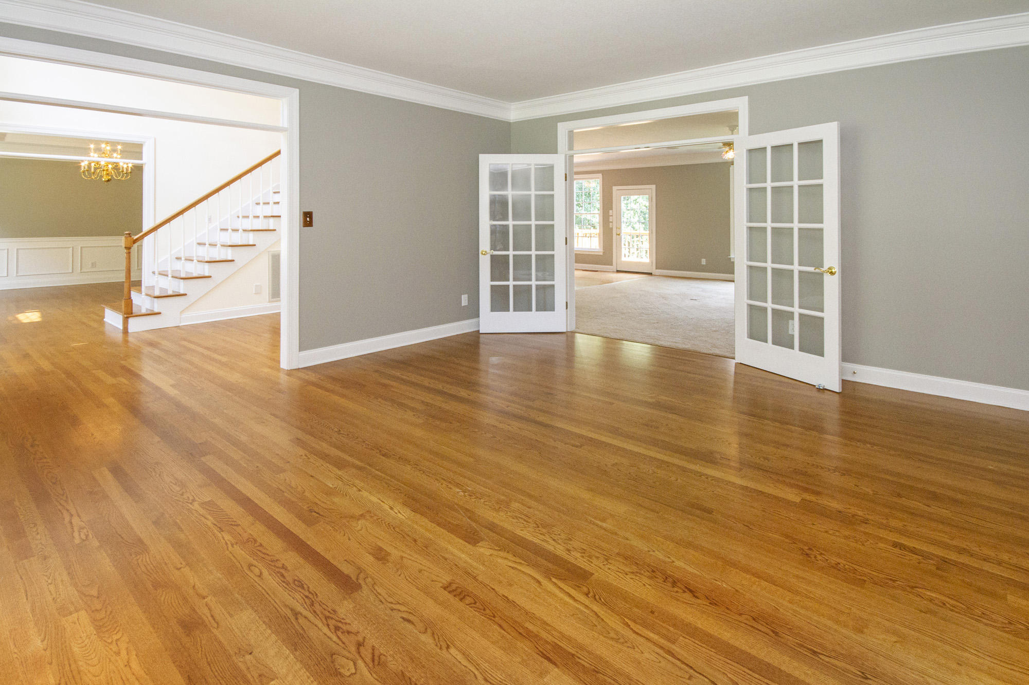 12930 Long Ridge Road Knoxville, TN 37934 - Photo 6 of 34 Living Room