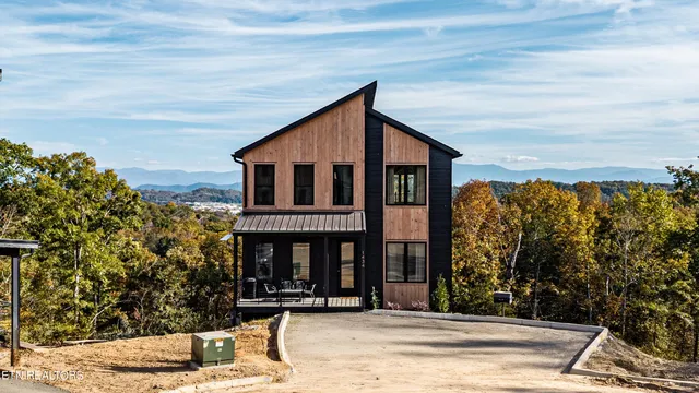 $1,349,000 | 1434 Reedmont Way, Sevierville, TN 37876