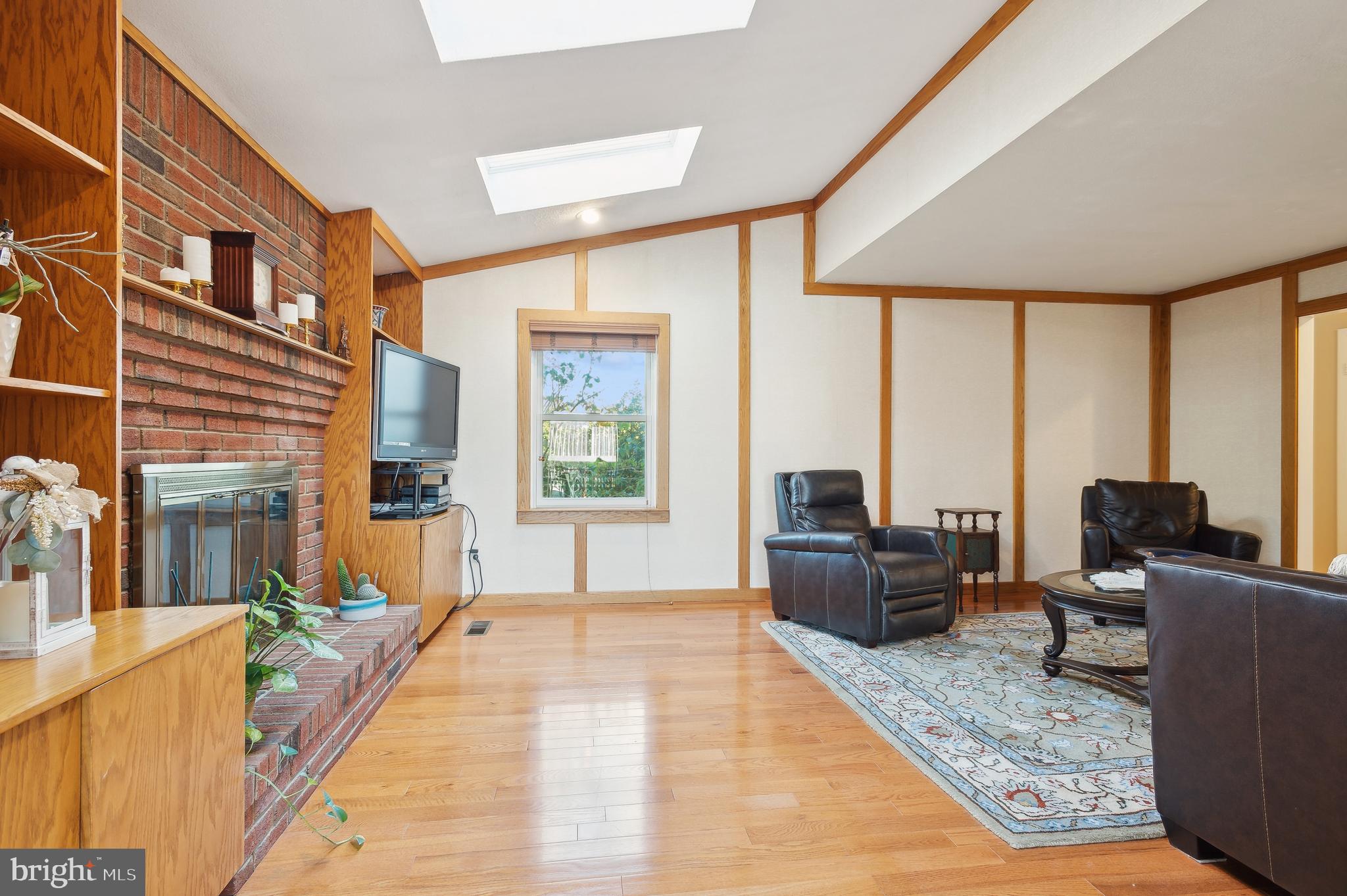 6 Matthew Road Hillsborough, NJ 08844 - Photo 15 of 36 Gallery Image 15