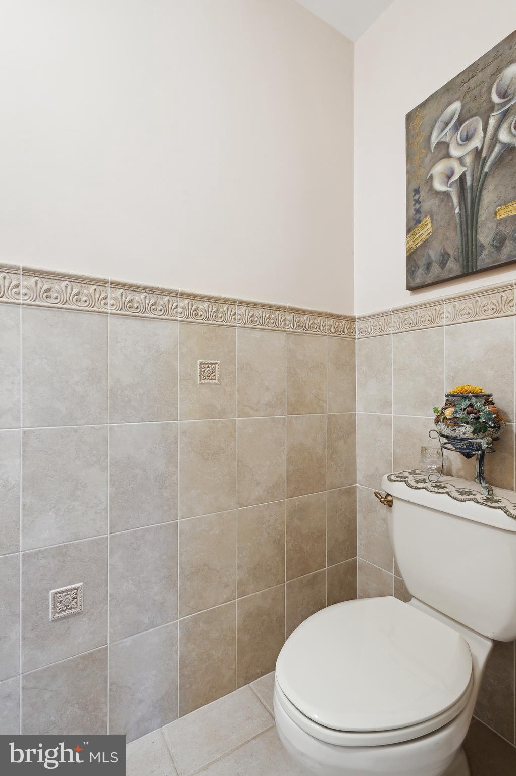 6 Matthew Road Hillsborough, NJ 08844 - Photo 17 of 36 Gallery Image 17