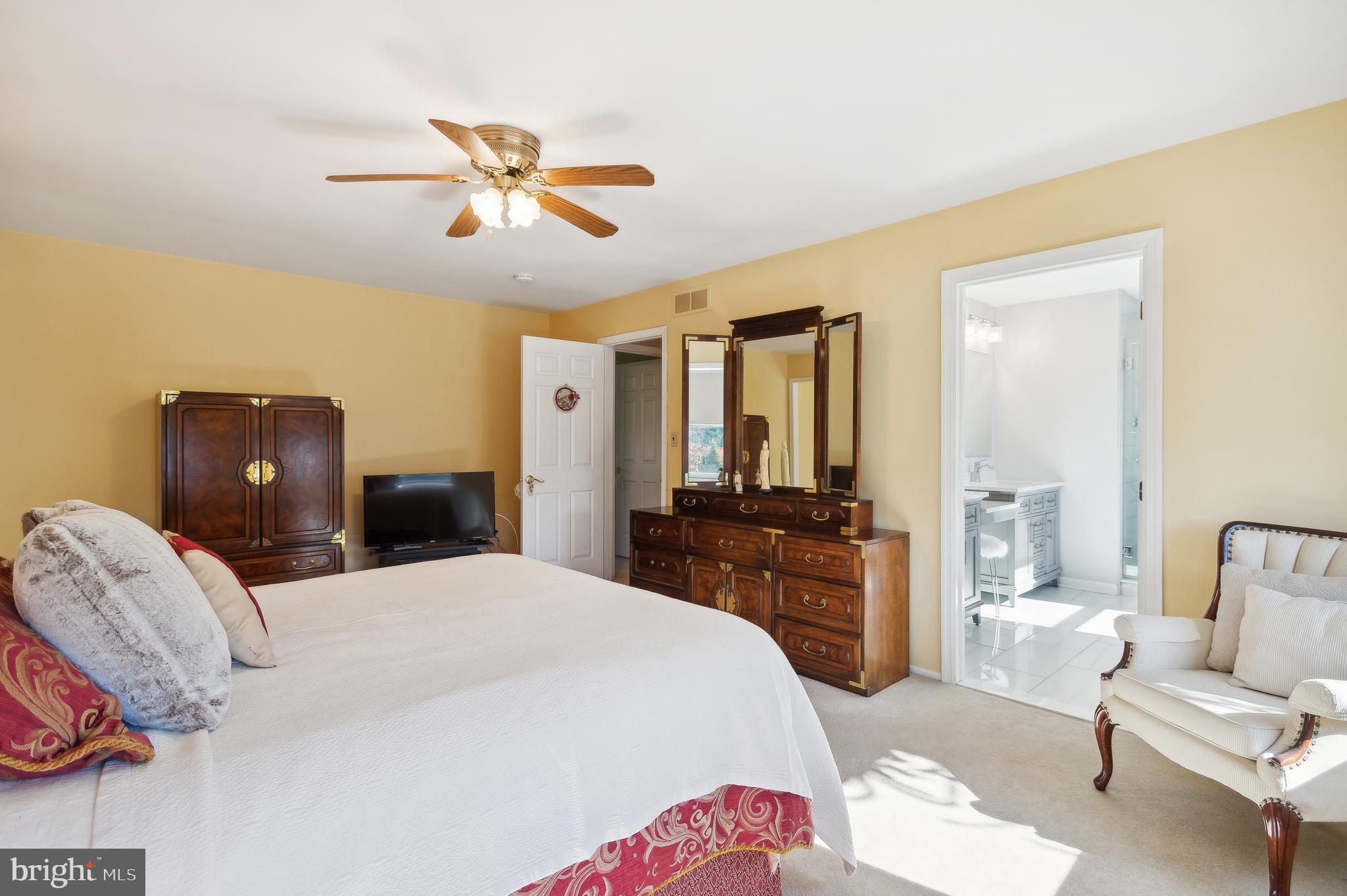 6 Matthew Road Hillsborough, NJ 08844 - Photo 26 of 36 Gallery Image 26